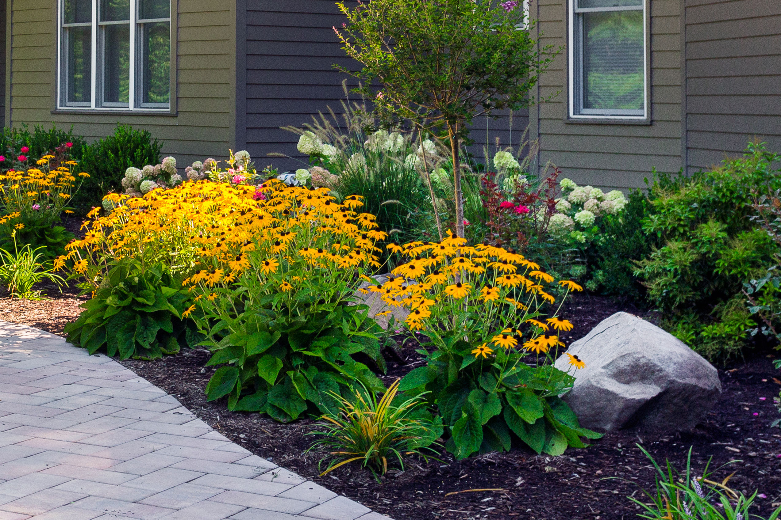 The Magic of Mulch - Augustine Nursery Augustine Nursery